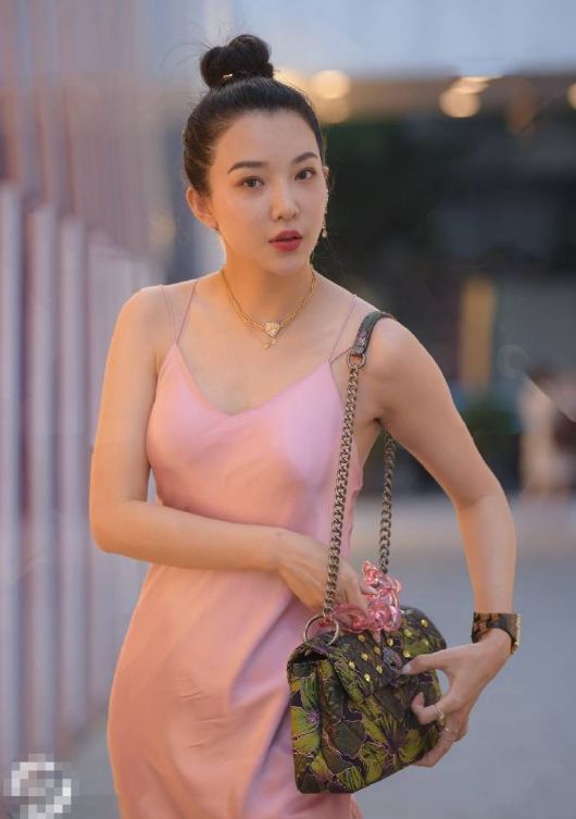 原生家庭太壓抑了怎么辦（改變自己，走出陰影）