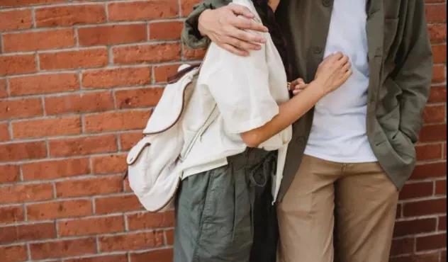 女人可以忍受貧窮，但不能接受自卑的男人