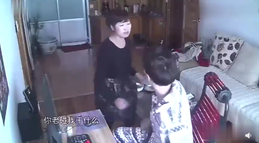 育兒心理：如何應(yīng)對(duì)孩子不服管、頂嘴與叛逆？