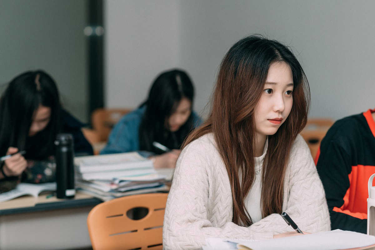 孩子不想上學(xué)怎么辦，如何解決孩子不上學(xué)的問題？