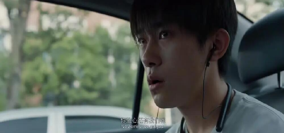 父母如何正確解決孩子鬧情緒的問(wèn)題？