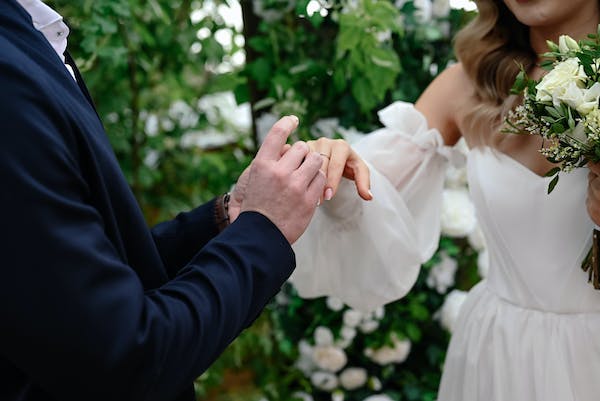 如果問：你會結(jié)婚嗎？你的答案是——