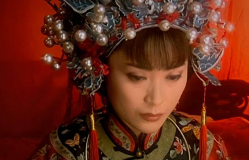 《金鎖記》：只有金錢的婚姻值嗎？