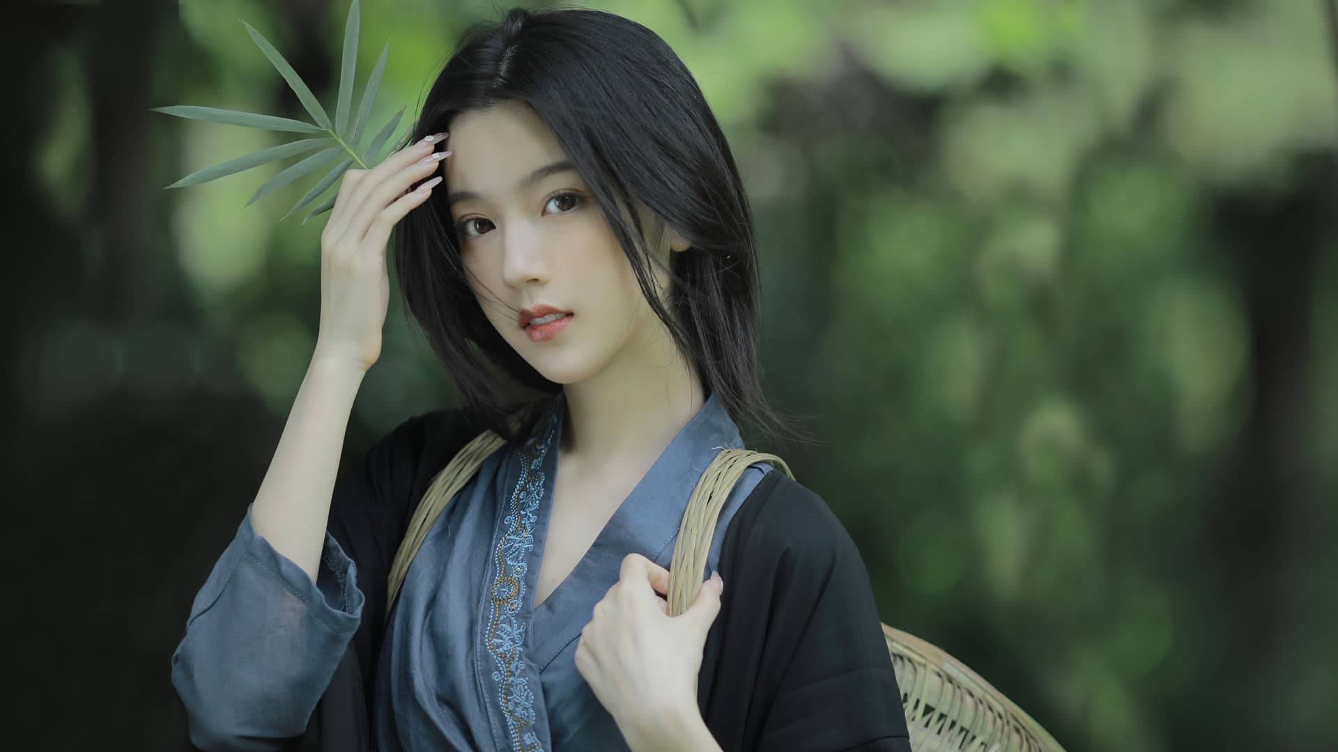 總發(fā)朋友圈的男生心理（虛榮心、花言巧語(yǔ)、浮夸）