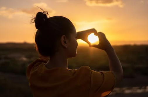 單身的人沒(méi)有幸?？裳?？其實(shí)幸福和婚姻本就無(wú)關(guān)
