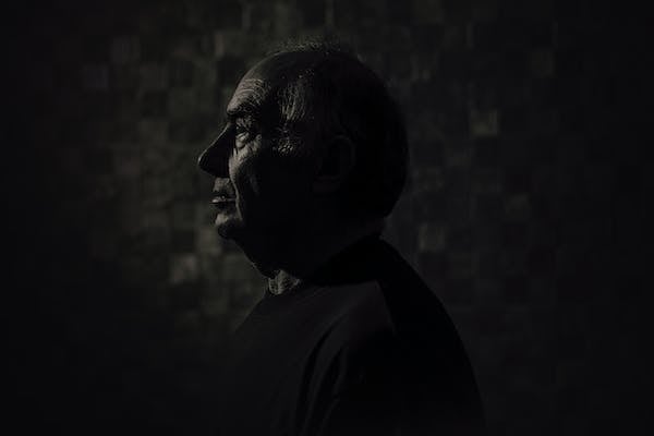 精英運(yùn)動員為何淪為賭博奴隸？能征服賽場，卻倒在賭場