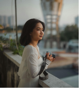 聚光燈效應(yīng)：為何我們總覺得自己是別人關(guān)注的焦點？