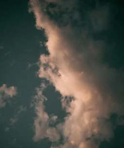 容易導(dǎo)致抑郁癥的10種思維模式，每天都在我們身邊出現(xiàn)