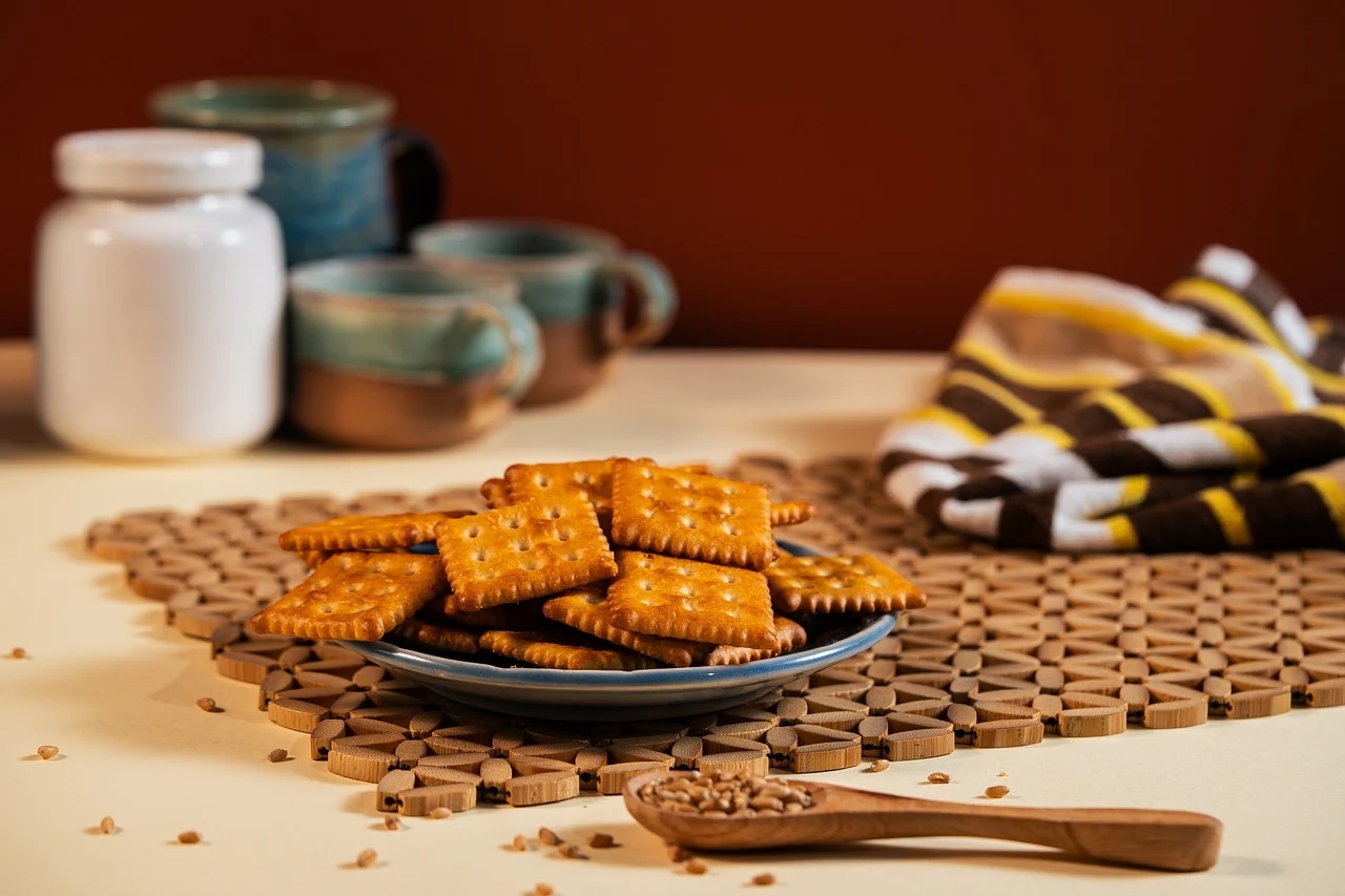心理學(xué)有“莫索爾法則”之言：真正人際高手，飯局從不竭力討好