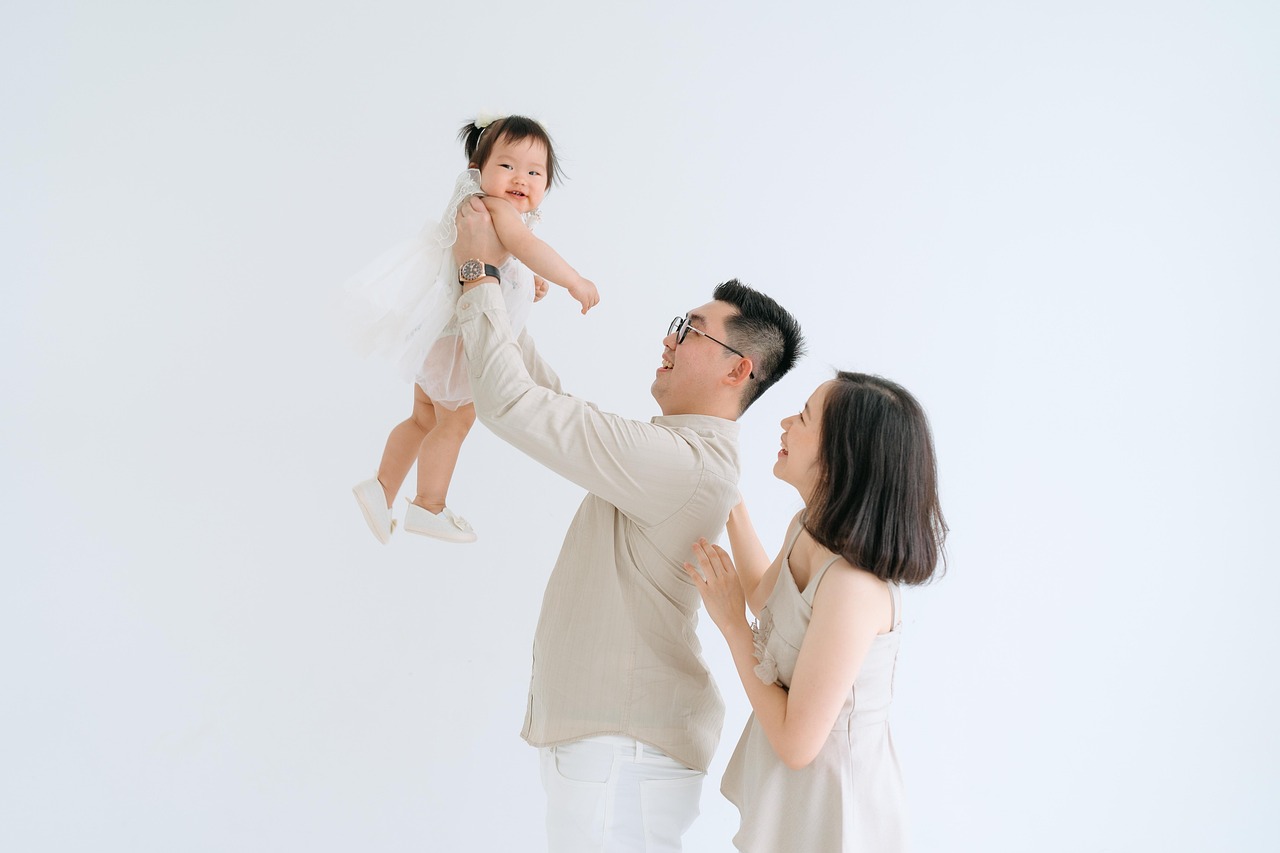 婚姻與生育于我們?nèi)松?，究竟承載著何種意義？